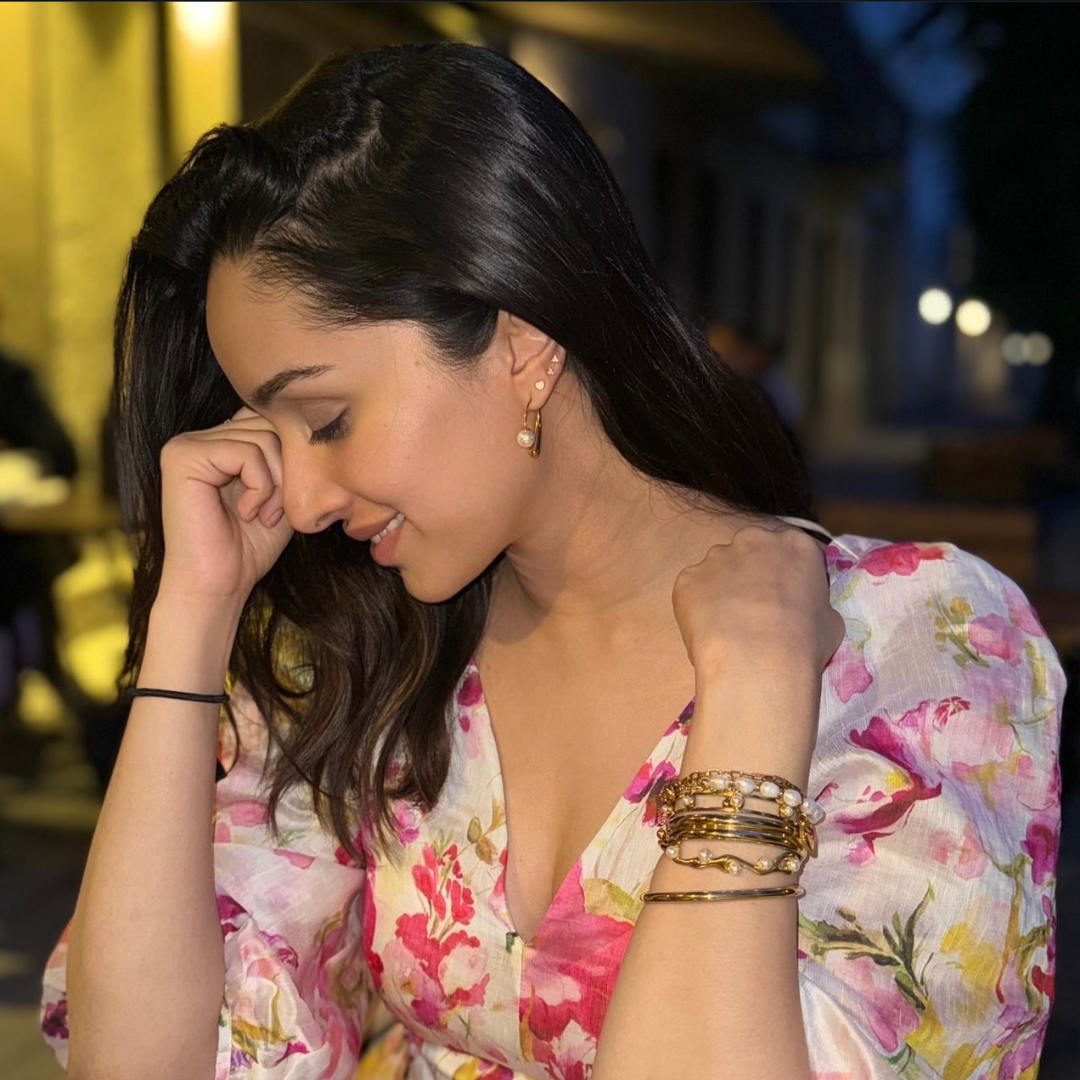 SHRADDHA KAPOOR - AEQEA 