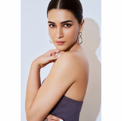 KRITI SANON - SILVER BREEZE EARRINGS - AEQEA