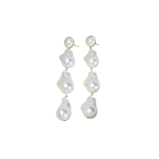 PEAR PEARL EARRINGS