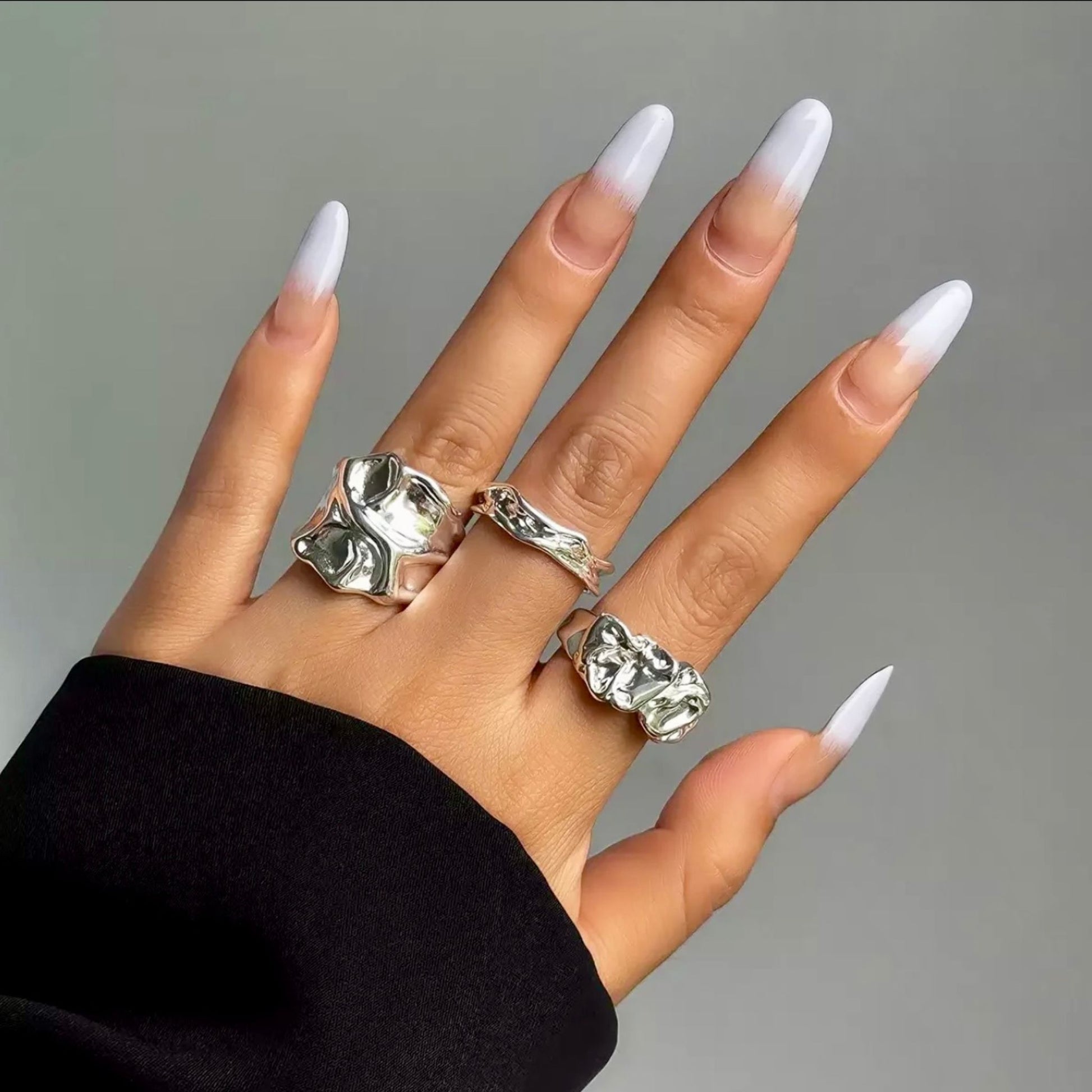 SILVER STACEY STACK RINGS - AEQEA