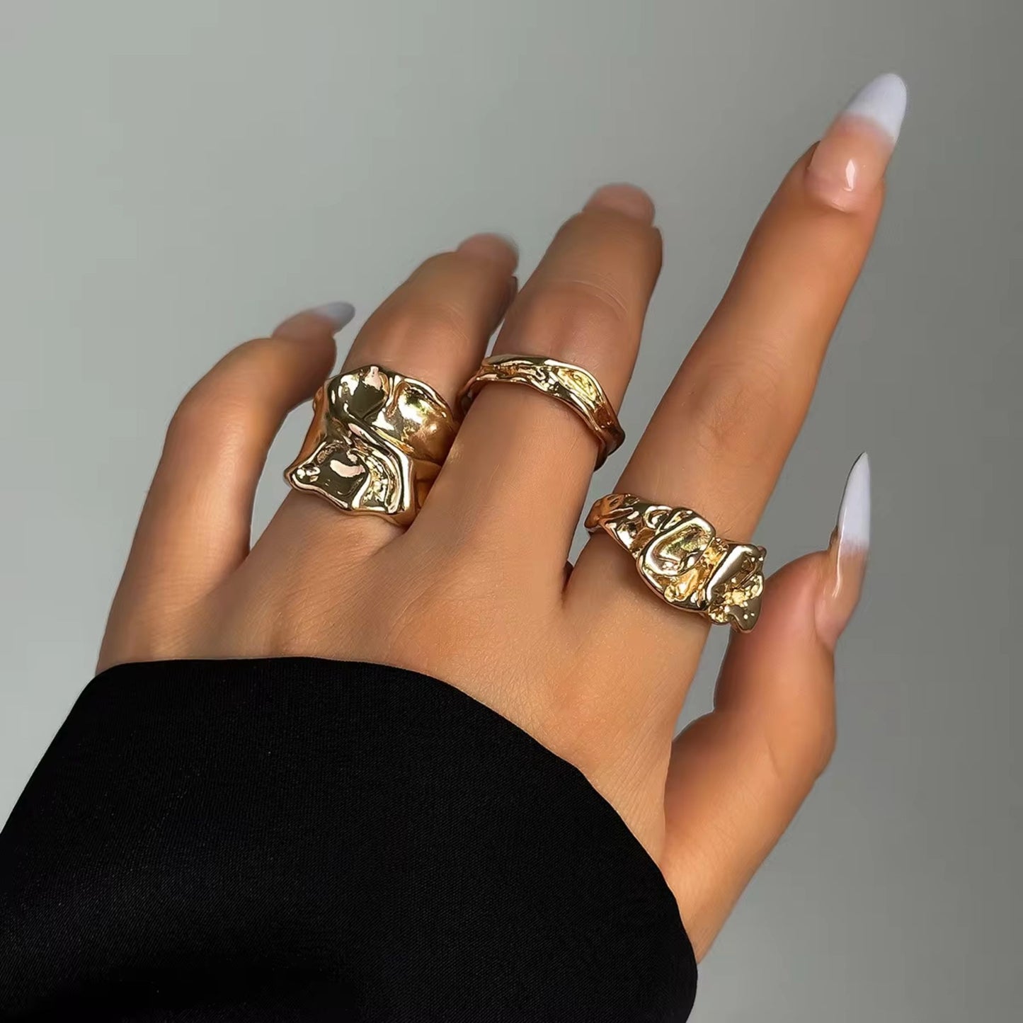 GOLD STACEY STACK RINGS - AEQEA