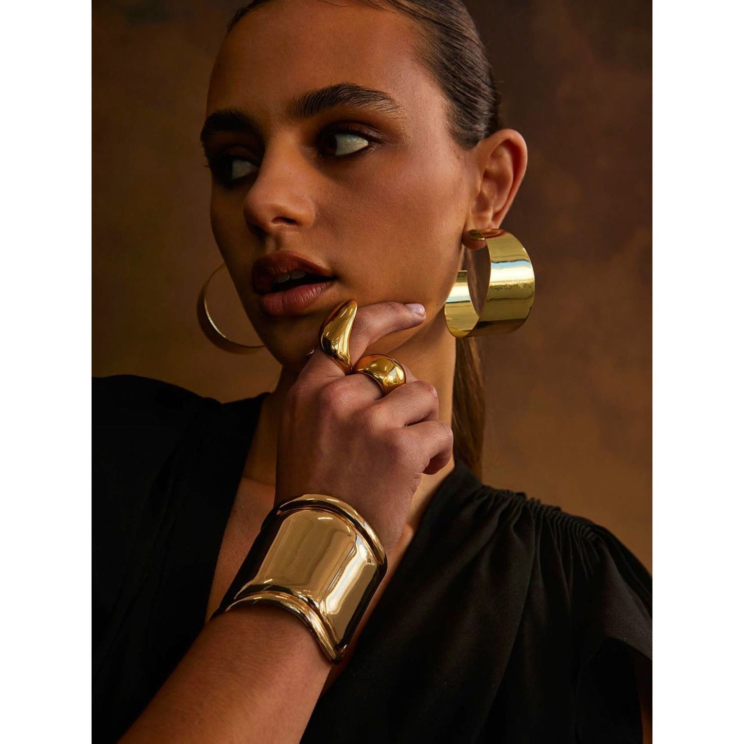 GOLD TIFFANY CUFF - AEQEA